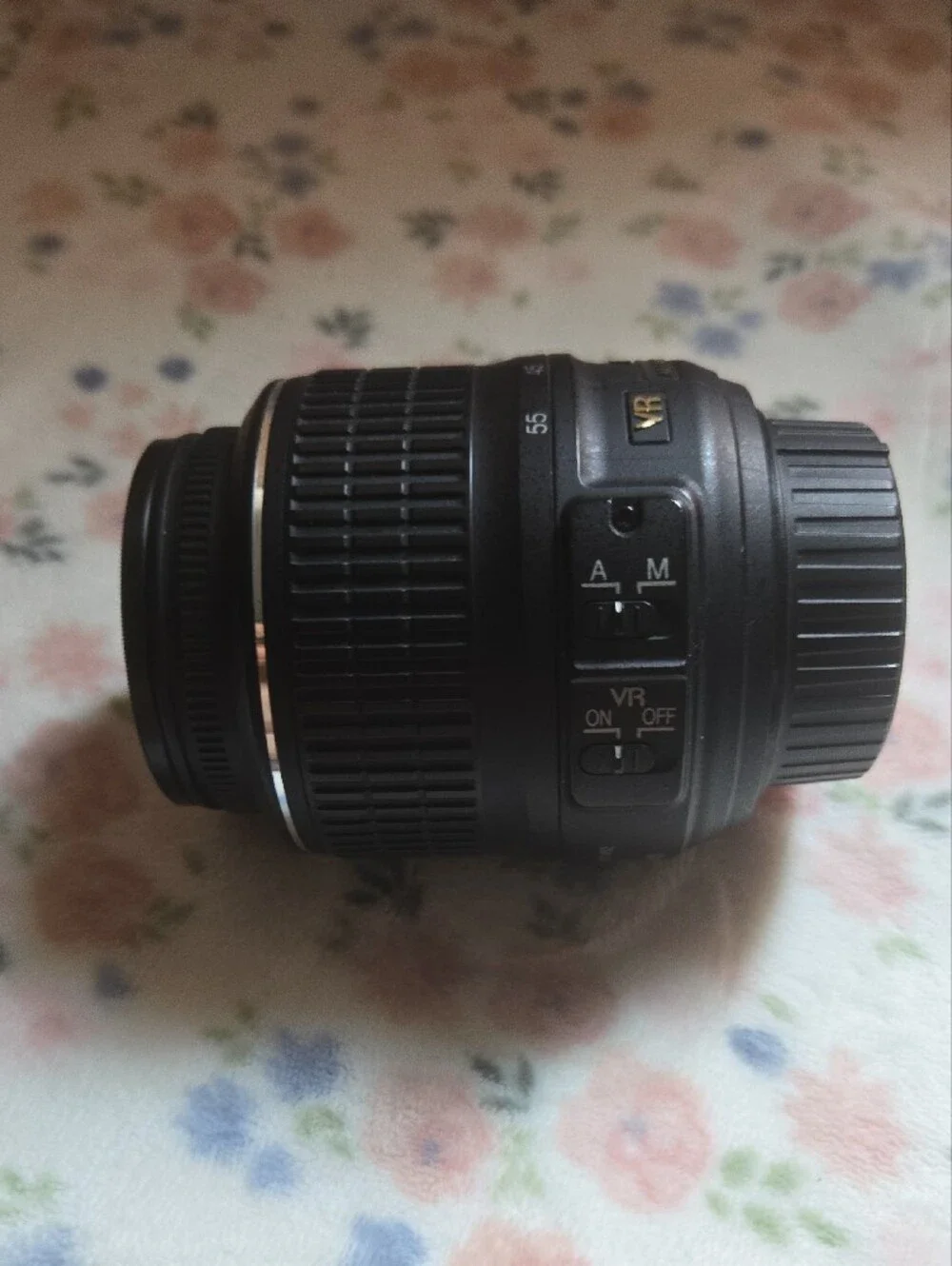 Nikon Black F-Mount Lens - Compact DSLR Lens